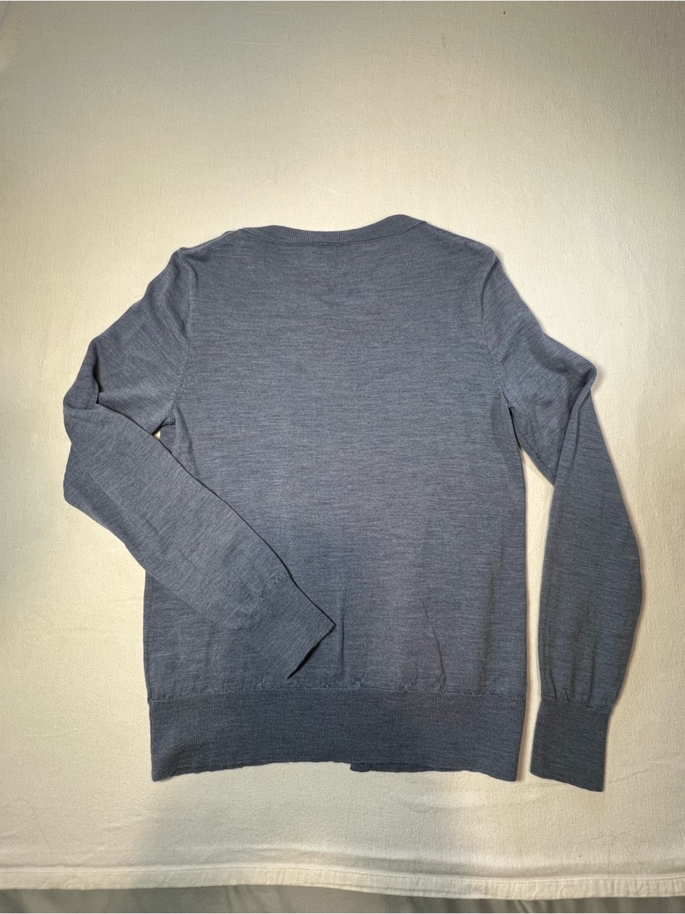 J. Crew 100% Merino Wool Dusty Blue Lightweight Button-Front Cardigan-Sz Medium - Picture 8 of 8